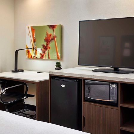 Best Western Plus Meridian Inn&Suites, Anaheim-Orange Exterior foto