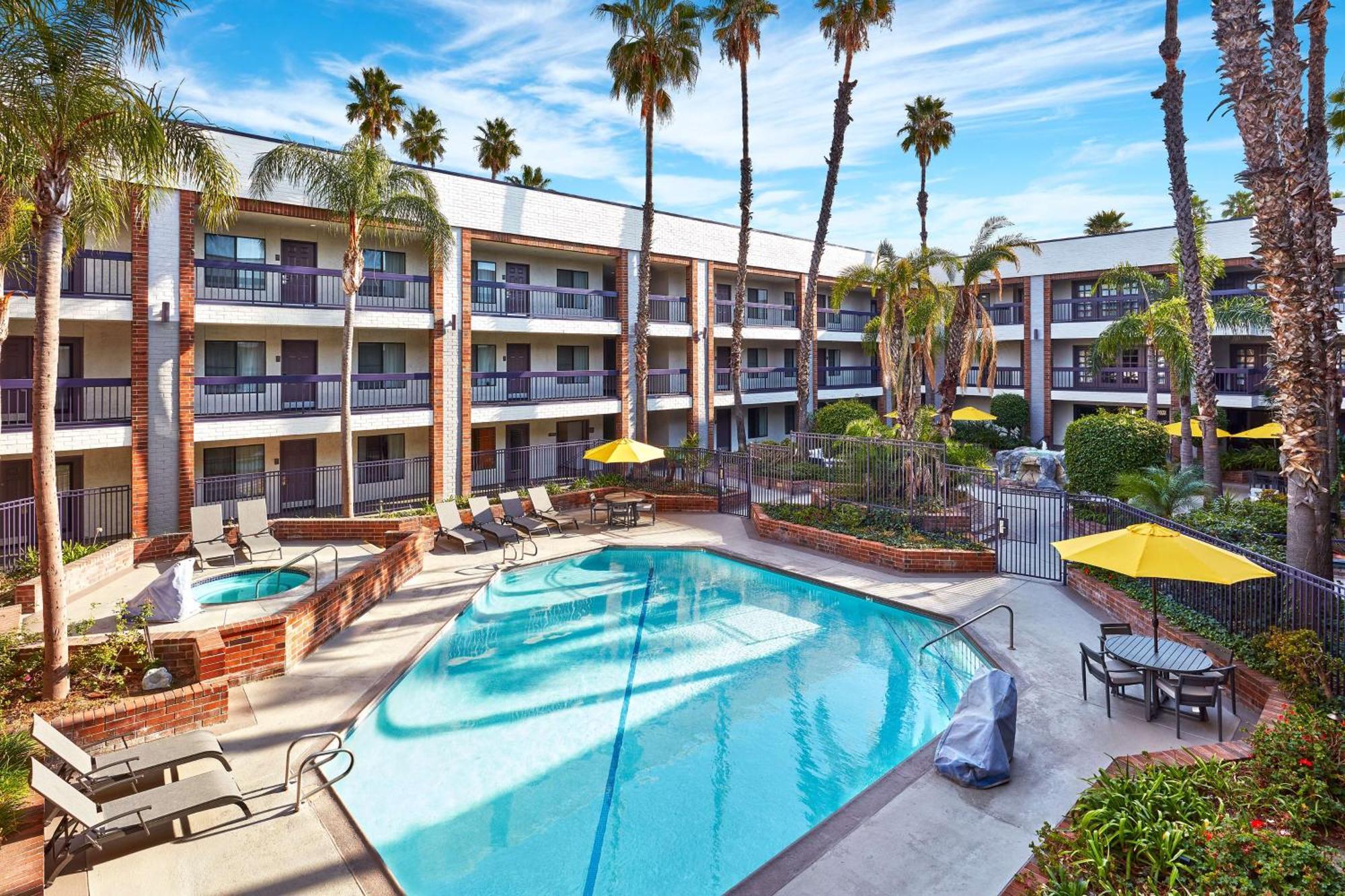 Best Western Plus Meridian Inn&Suites, Anaheim-Orange Exterior foto